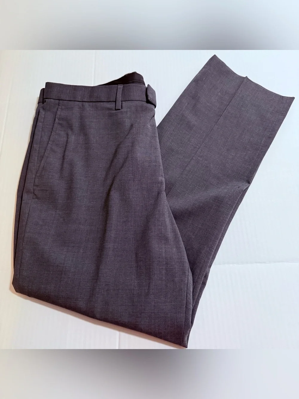 Banana Republic Men’s Slim Fit Dark Gray Wool Blend Pleated Dress Pants 36W